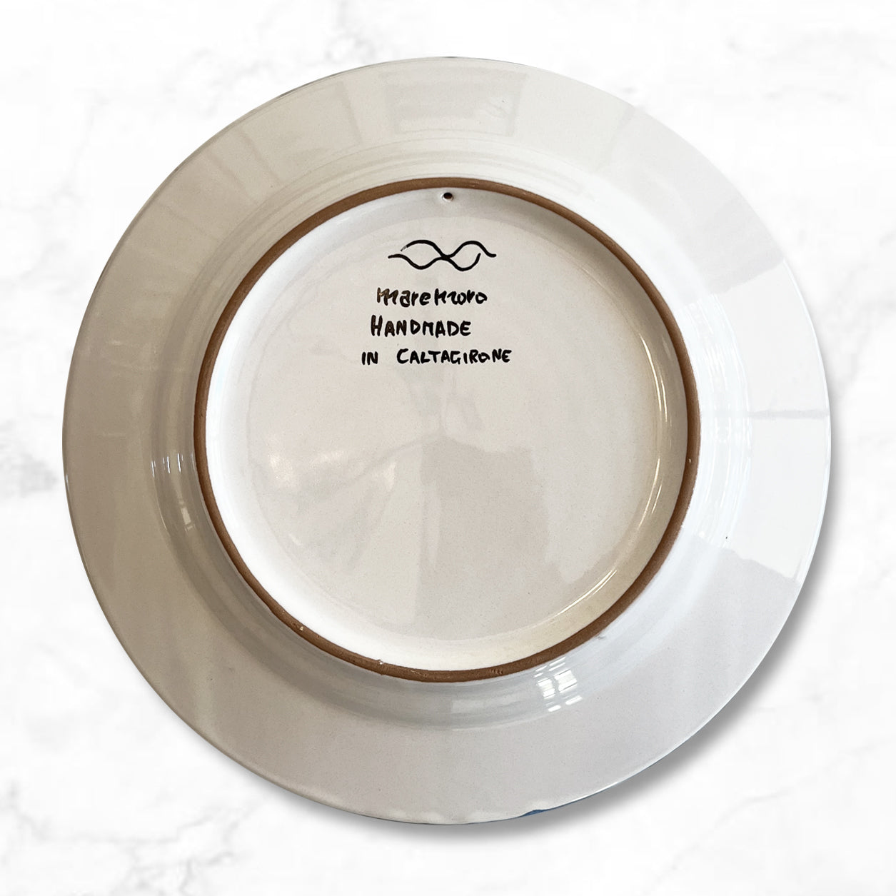 Back of Sicily dinner plate, Handmade in Caltagirone, authentic ceramic craftsmanship, made in Italy